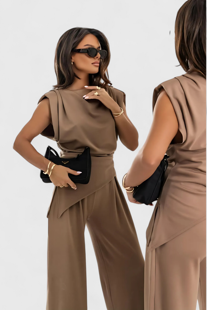 Sofia™ | Asymmetrische Set met Gedrapeerde Schouders