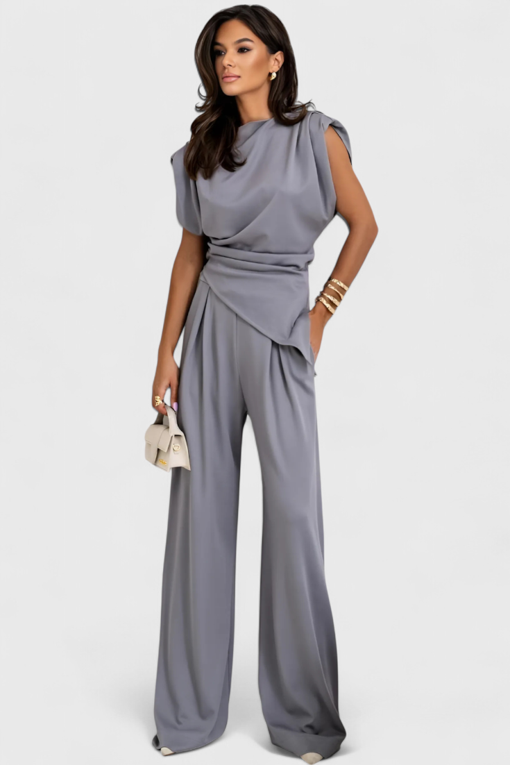 Sofia™ | Asymmetrische Set met Gedrapeerde Schouders
